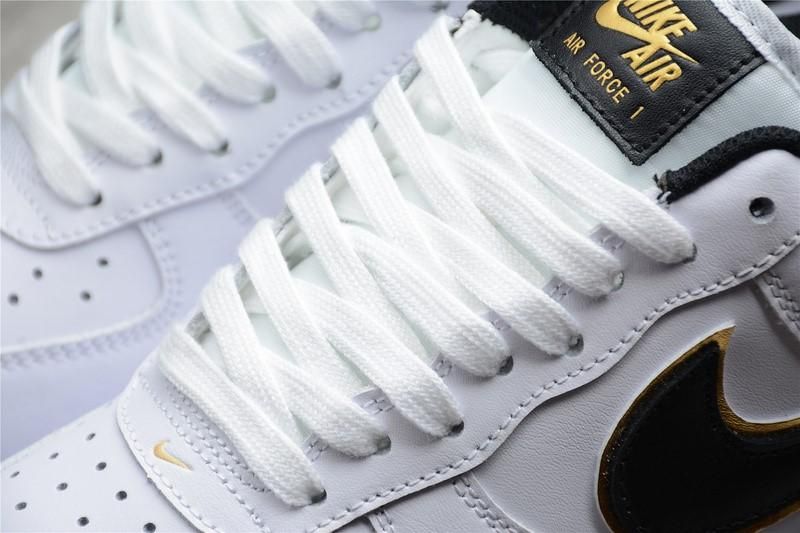 NikeWMNS Air Force 1 AF1 Low - Double Swoosh White/Metallic Gold