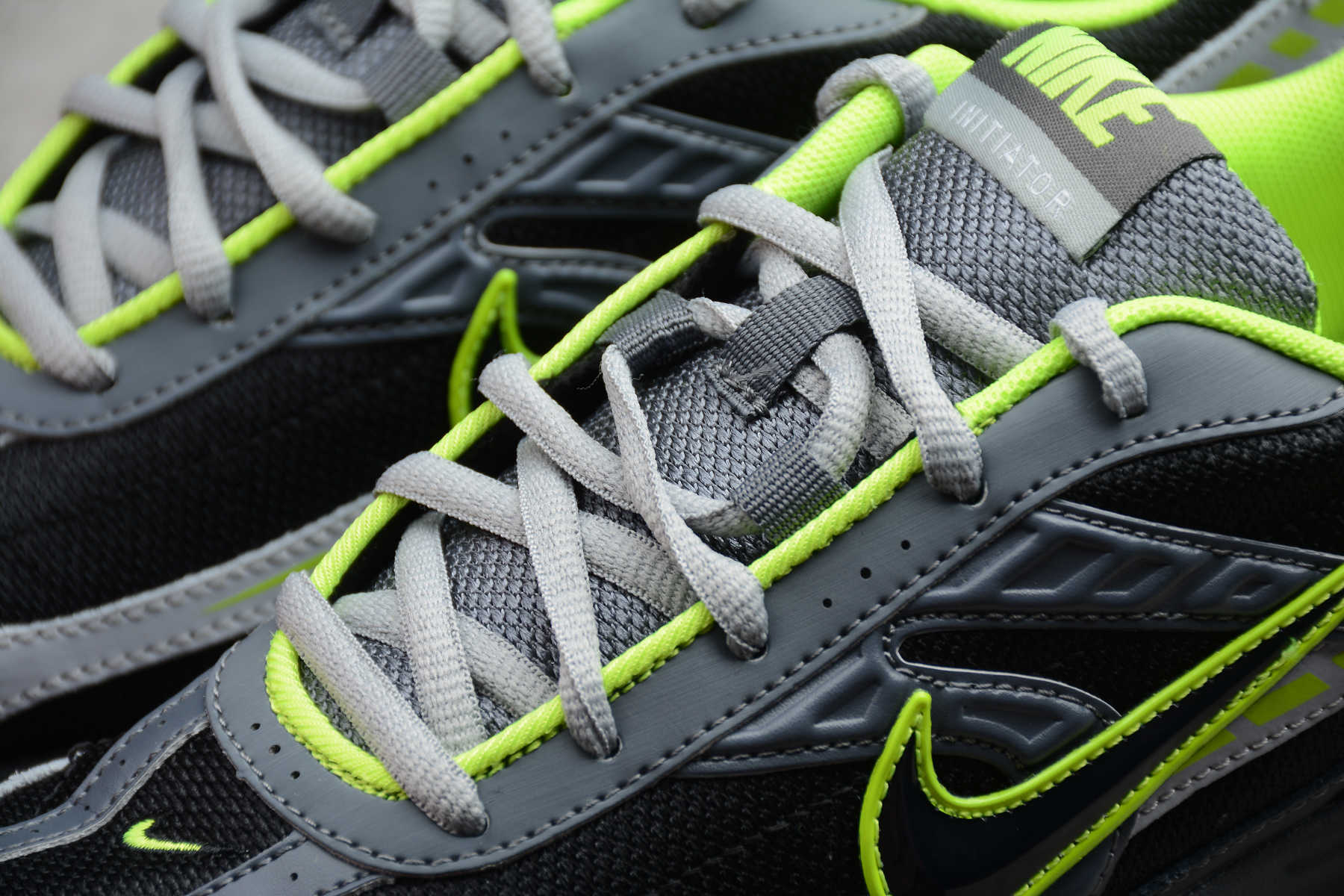 NikeUnisex Initiator - Black/Grey