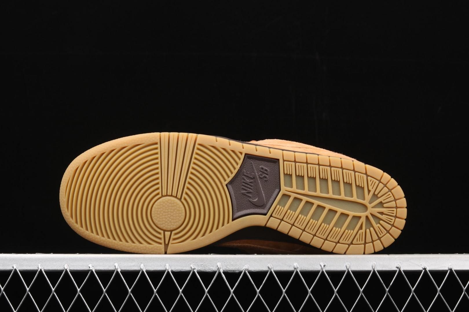 NikeUnisex SB Dunk Low - Wheat