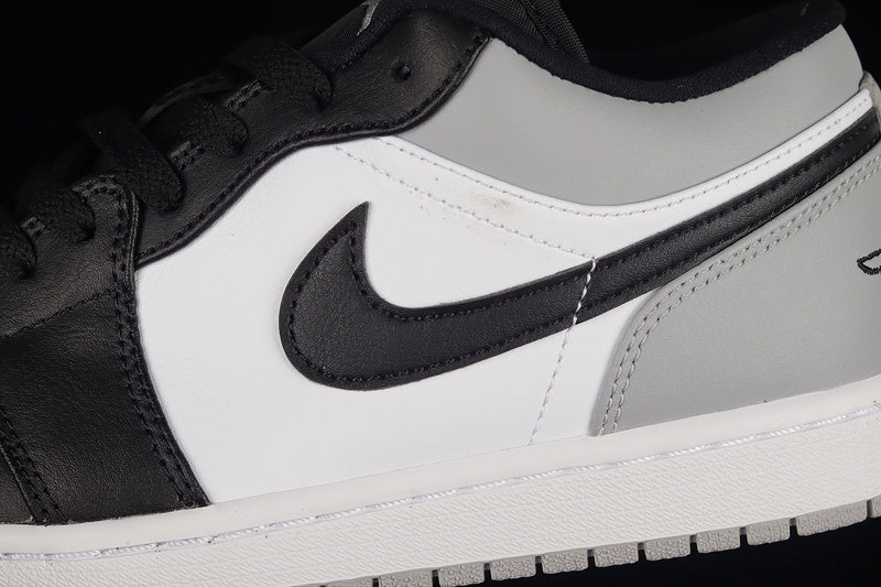 Air Jordan 1 AJ1 Low - Shadow Toe