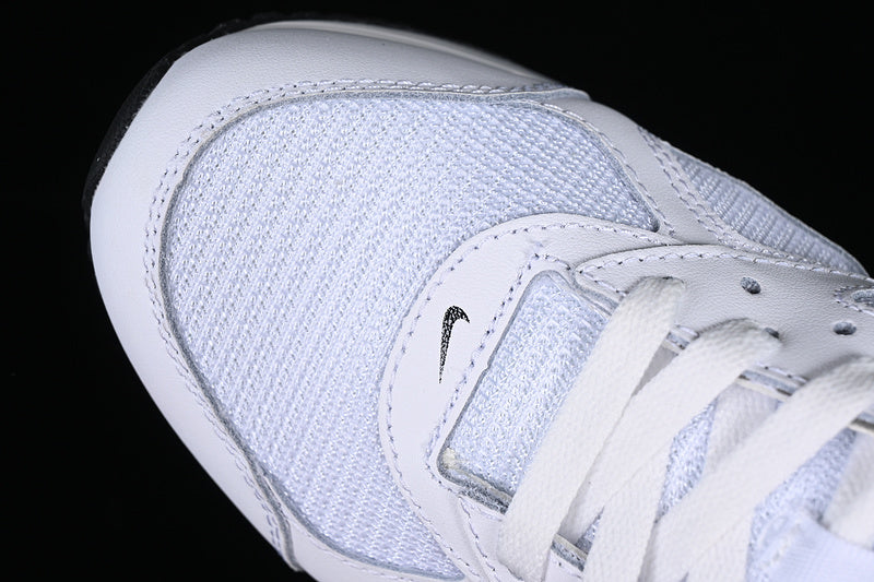 Unisex NikeAir Max 90 - White Black