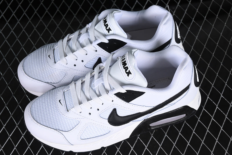 Unisex NikeAir Max 90 - White Black