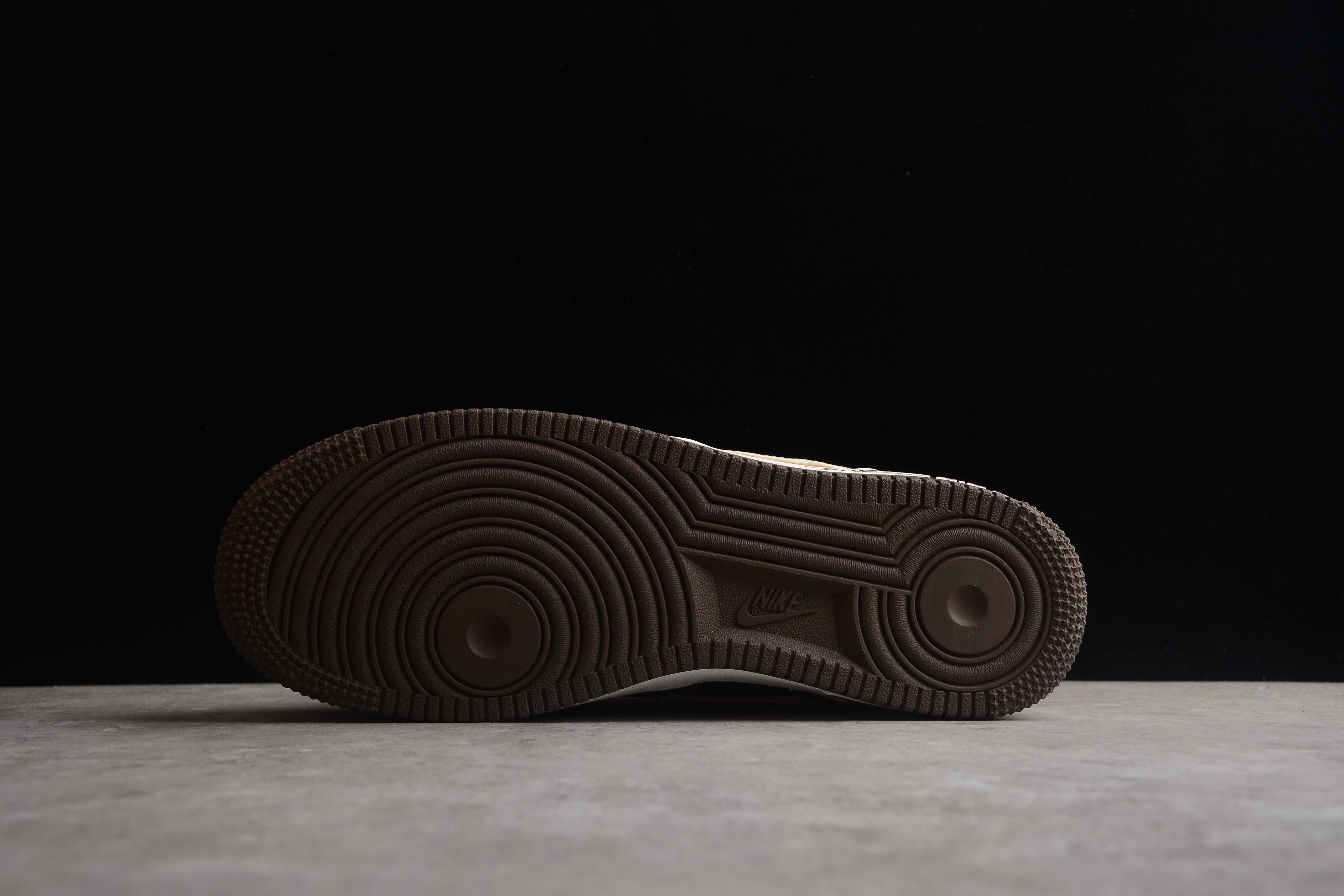 NikeUnisex Air Force x LouisVuitton - Brown