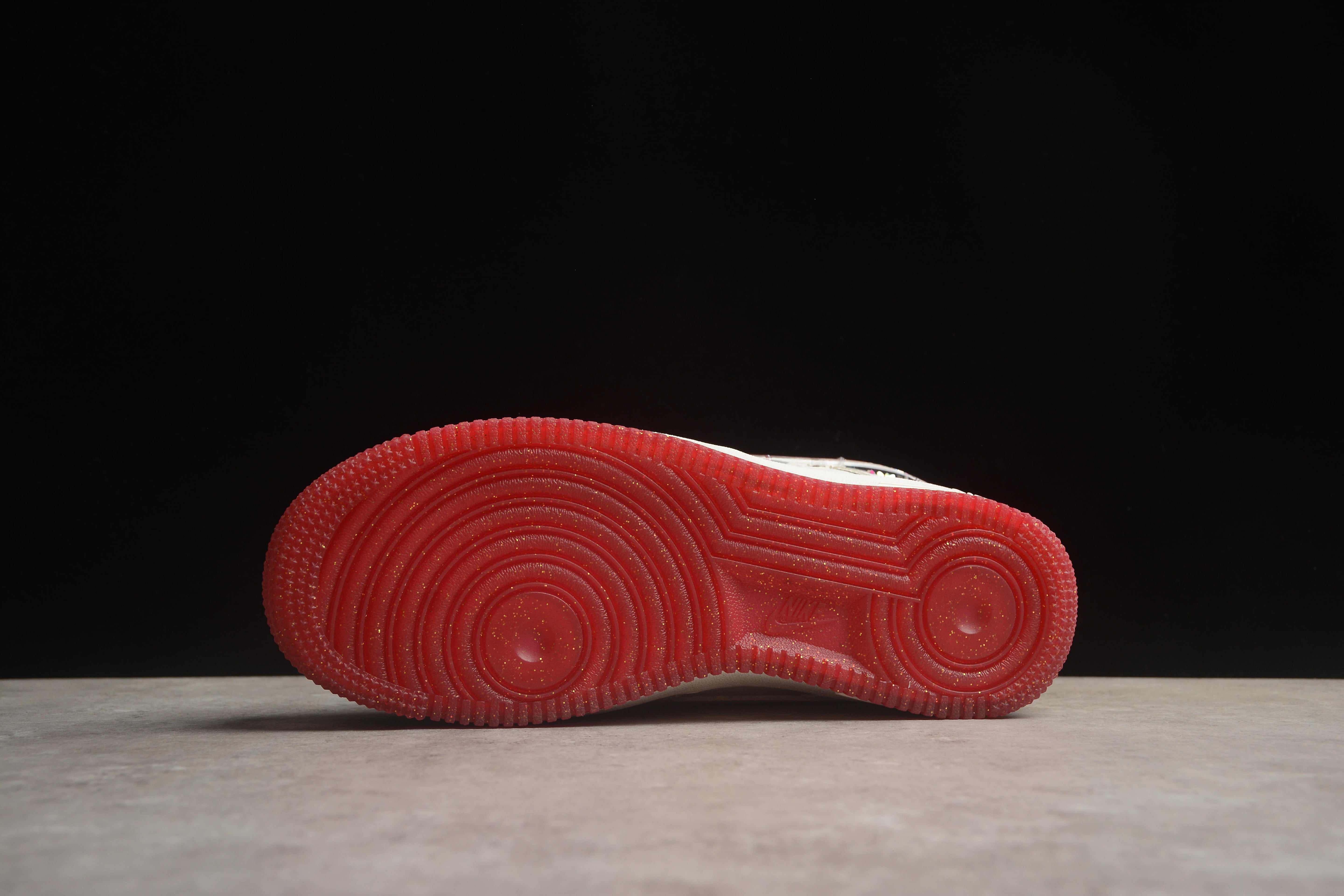 NikeUnisex Air Force 1 AF1 - Valentine's Day