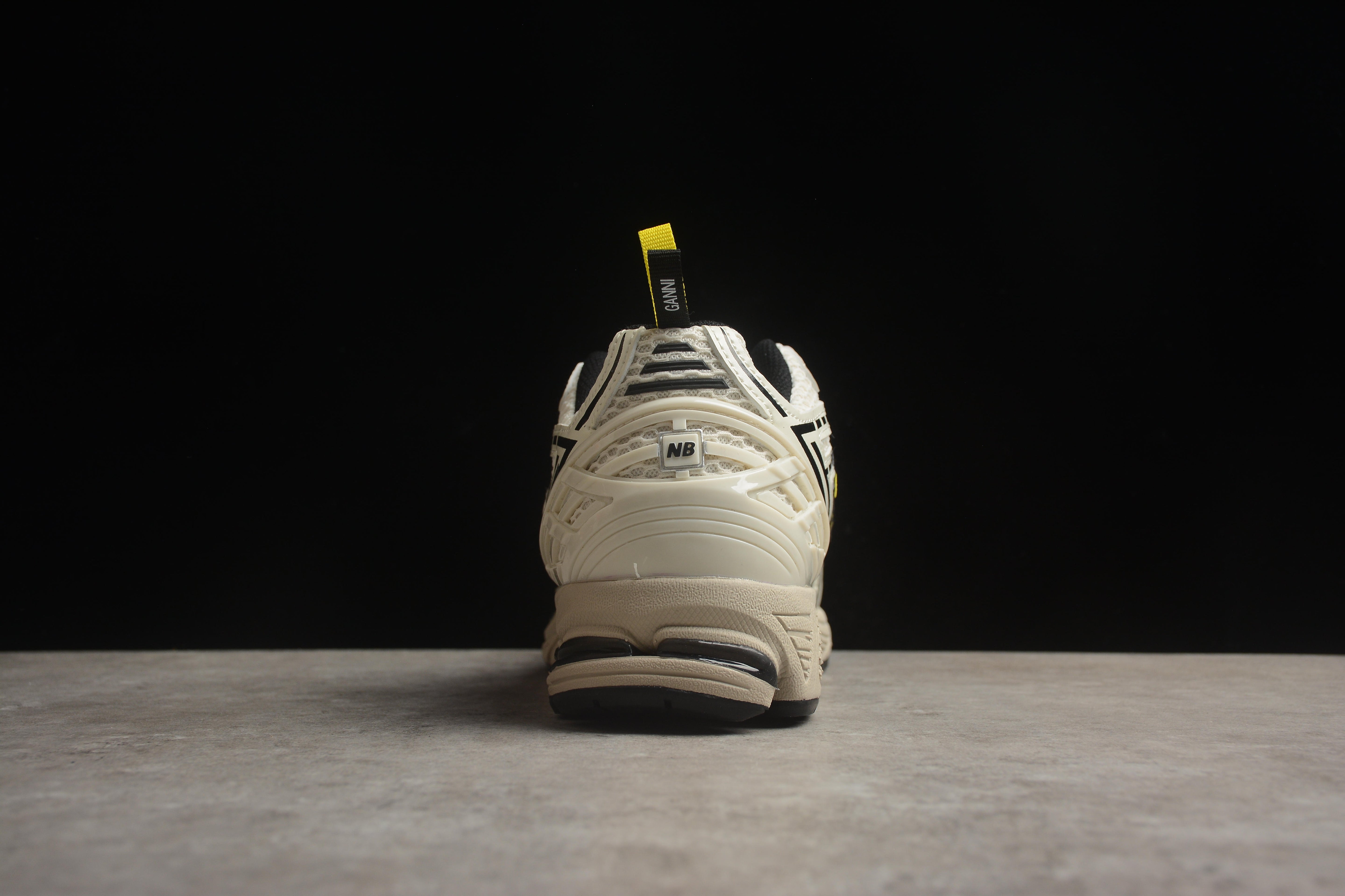 New Balance 1906R x Ganni - Egret