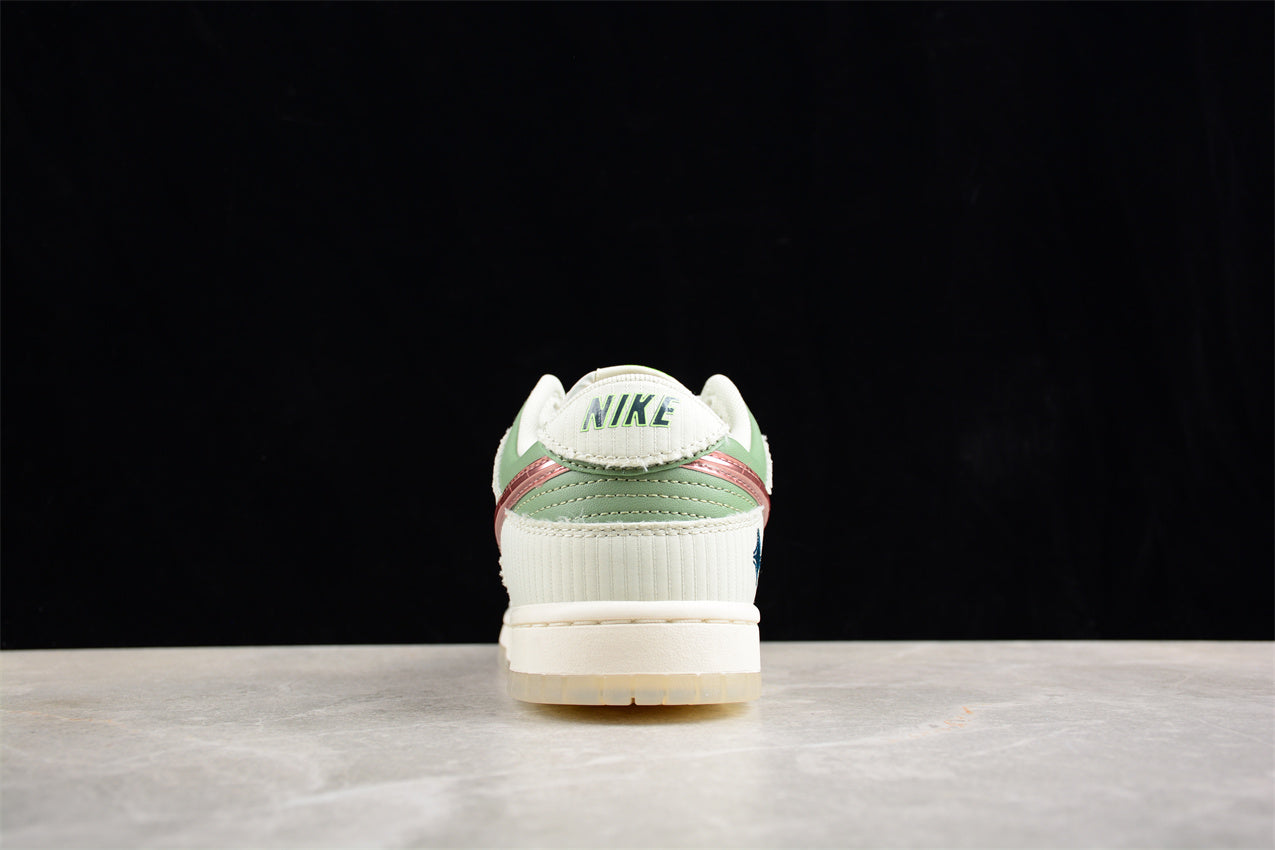 NikeUnisex Dunk Low - Be 1 Of One