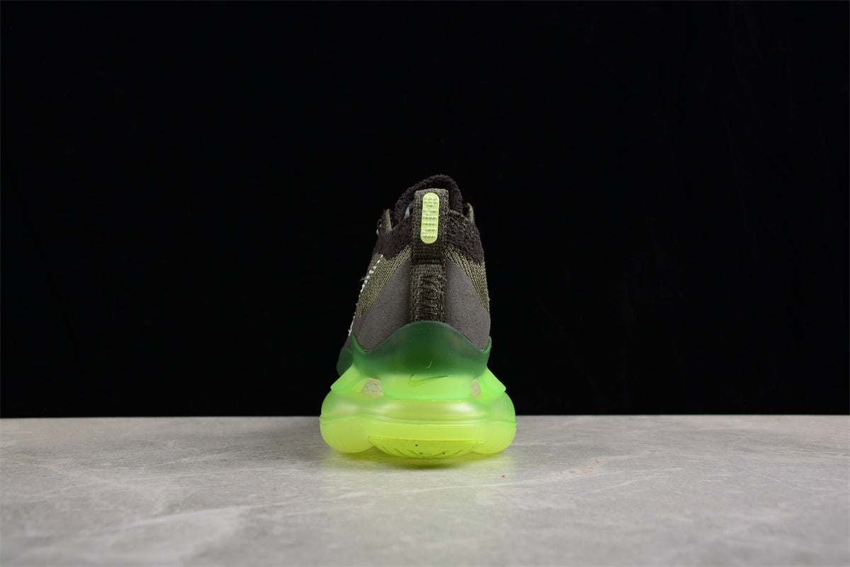 NikeUnisex Air Max Scorpion FK - Barely Volt