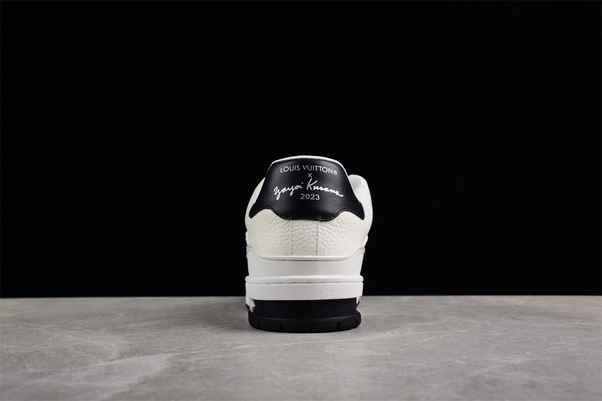 LouisVuitton Trainer Dots Monogram - Black