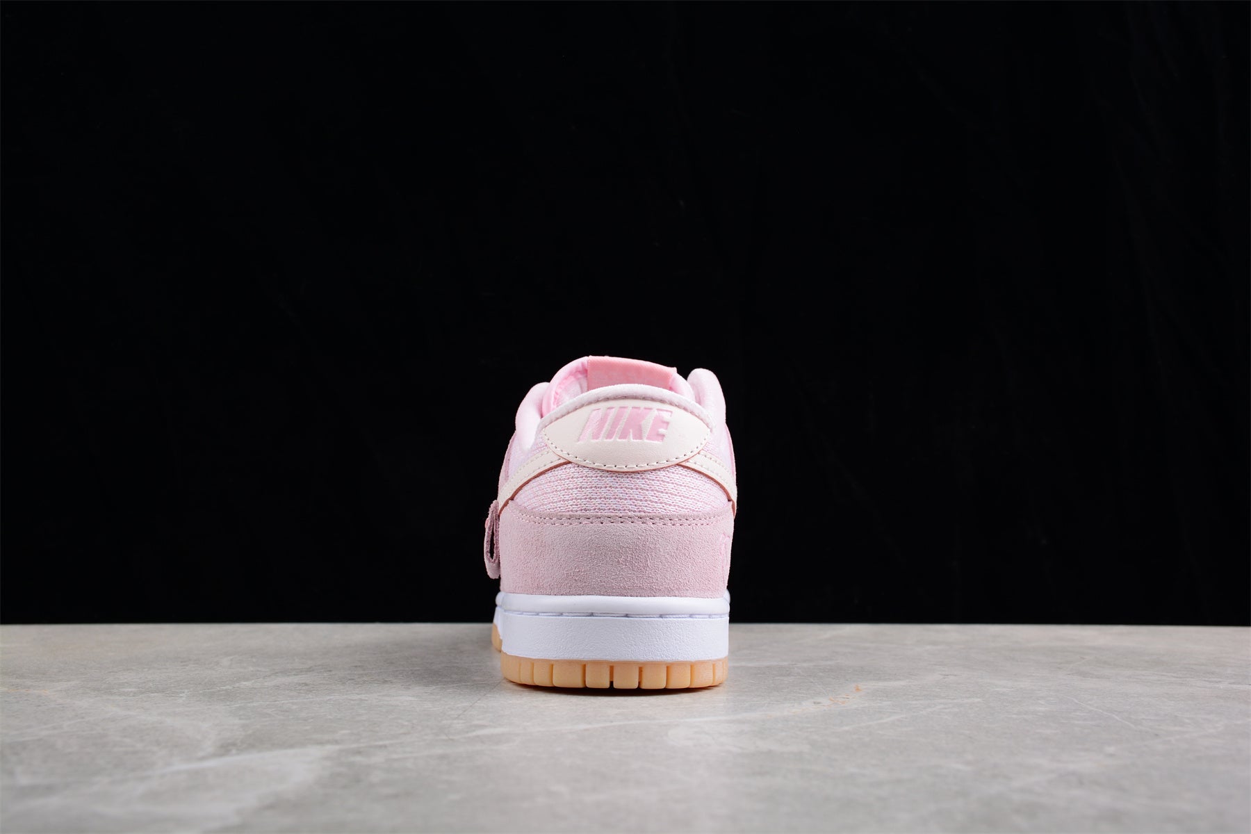 NikeWMNS Dunk Low - Teddy Bear