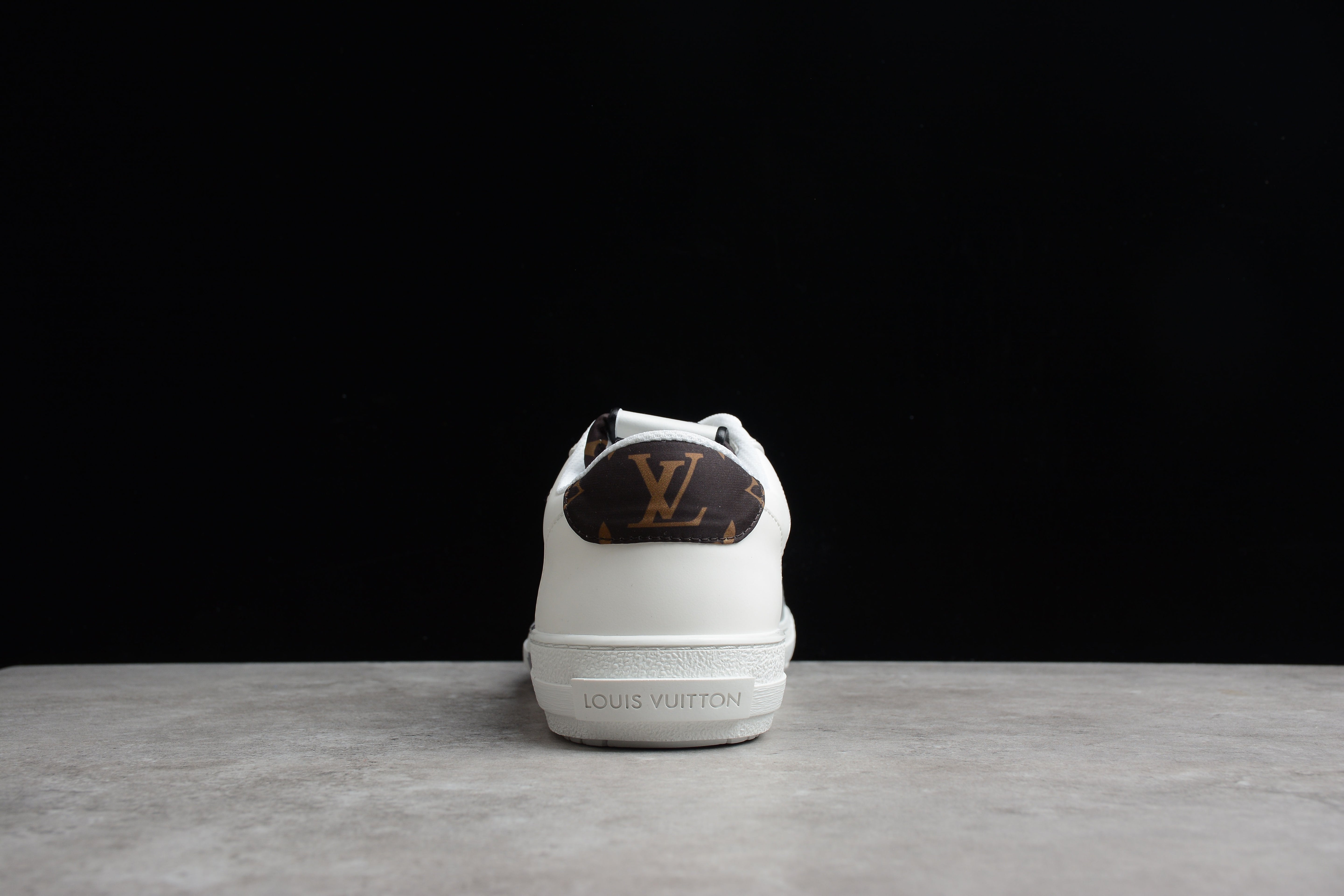 LouisVuitton Charlie - White