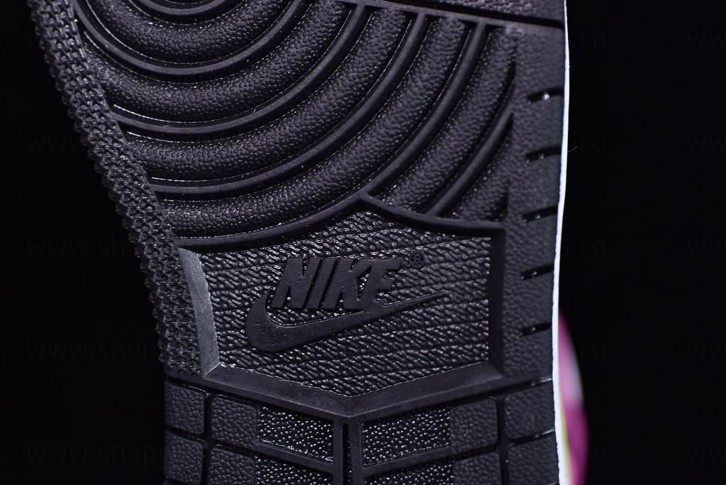 Air Jordan 1 AJ1 Mid SE - Cyber/Active Fuchsia