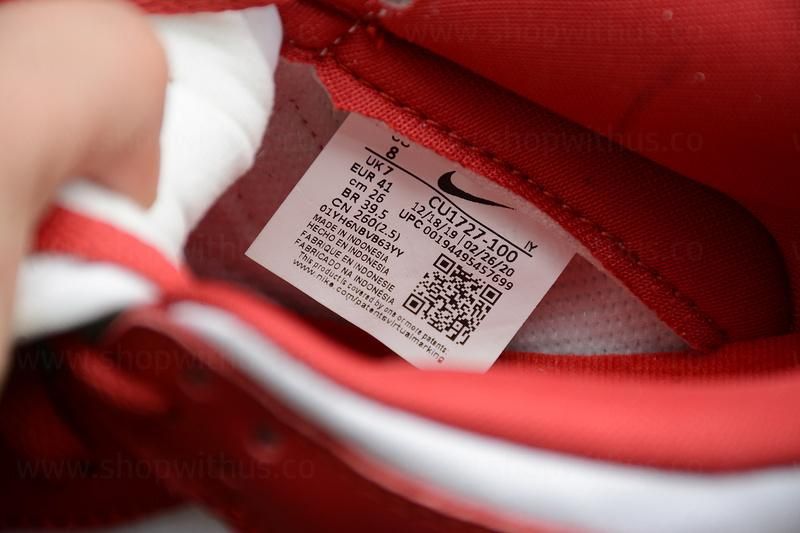 NikeUnisex SB Dunk Low - University Red