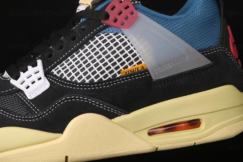 WMNS Union LA x Air Jordan 4 AJ4 Retro - Off Noir