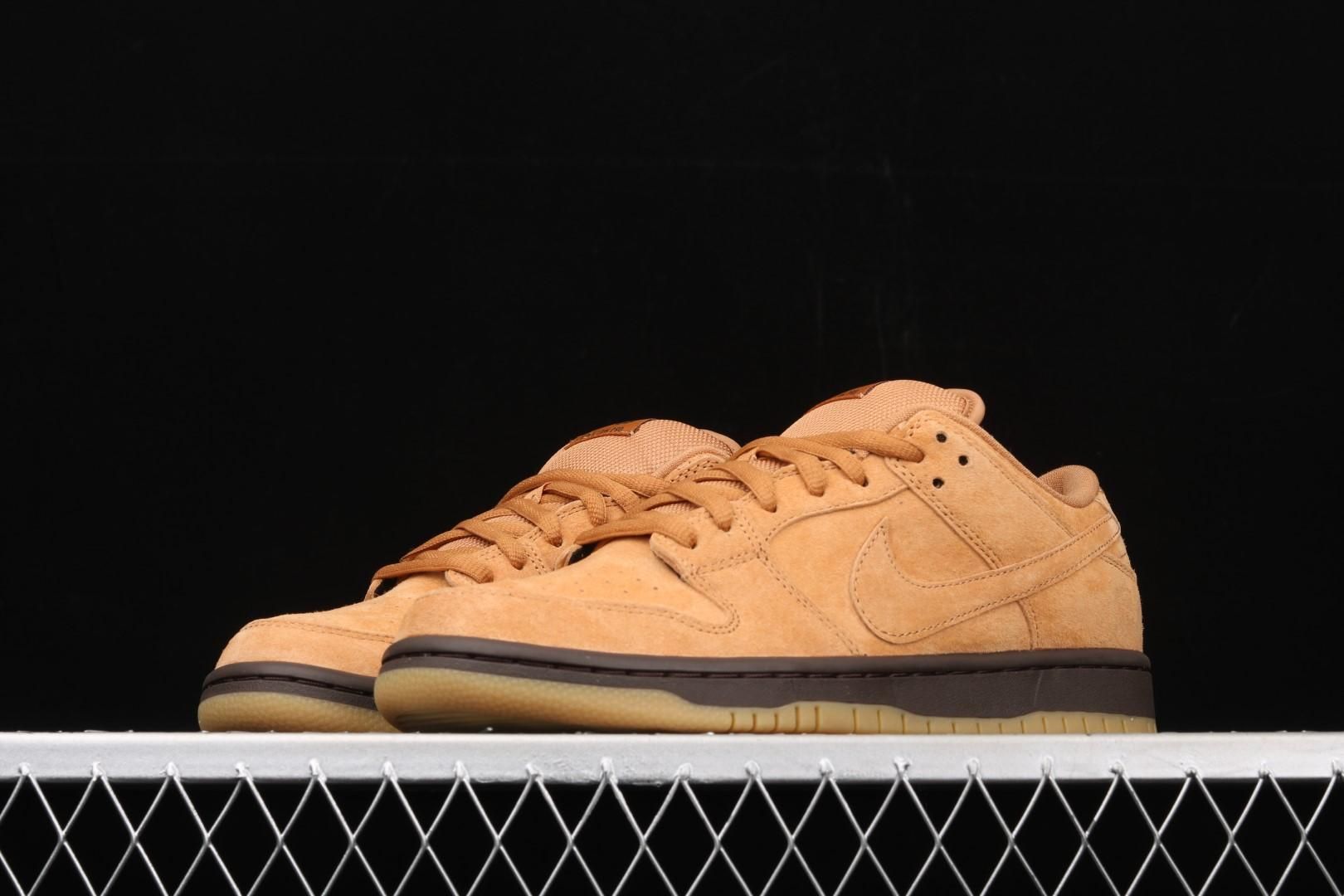 NikeUnisex SB Dunk Low - Wheat