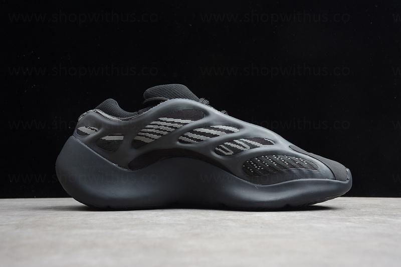 WMNS adidasOriginals YEEZY 700 V3 - Alvah