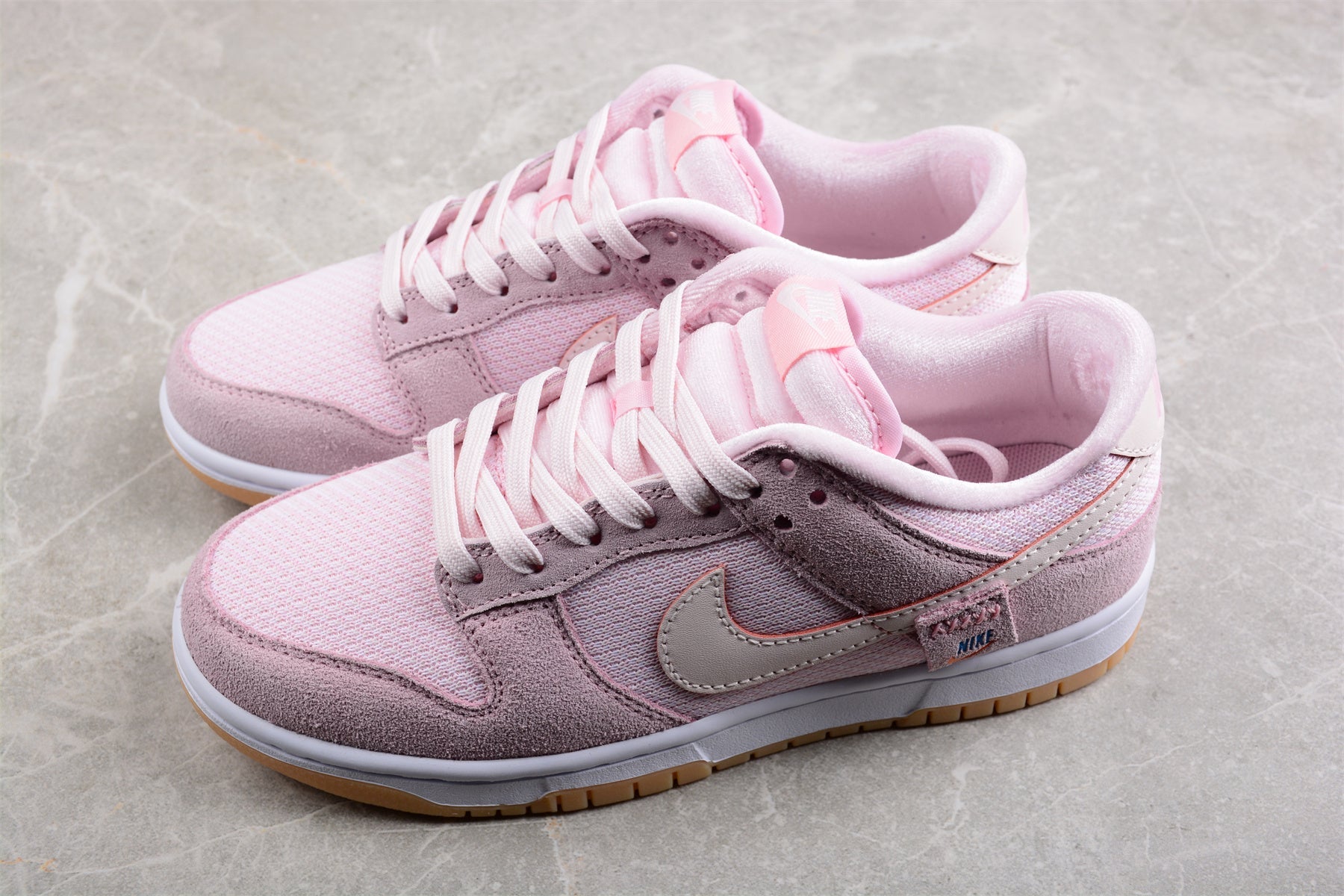 NikeWMNS Dunk Low - Teddy Bear