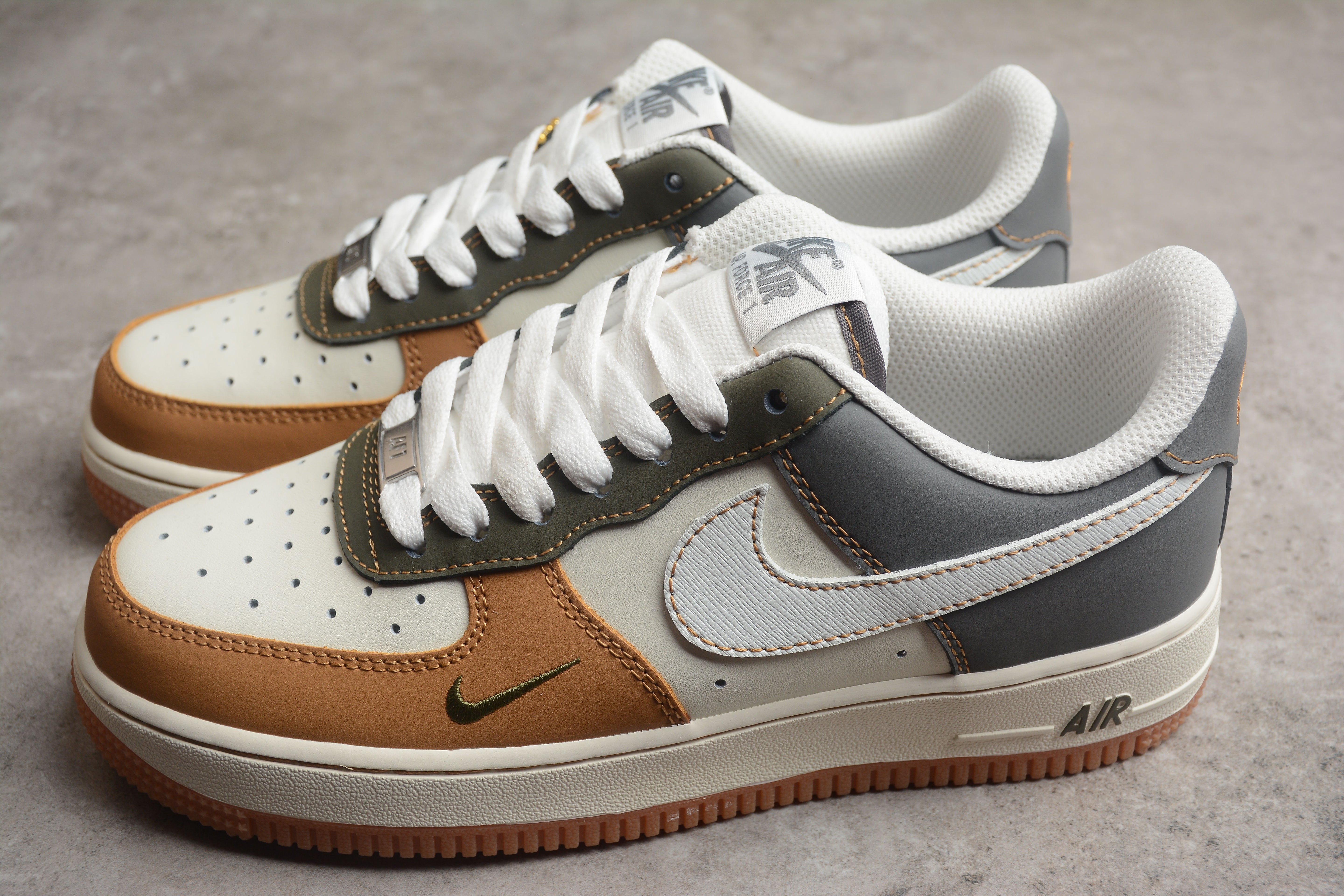 NikeUnisex Air Force 1 AF1 - Olive Beige