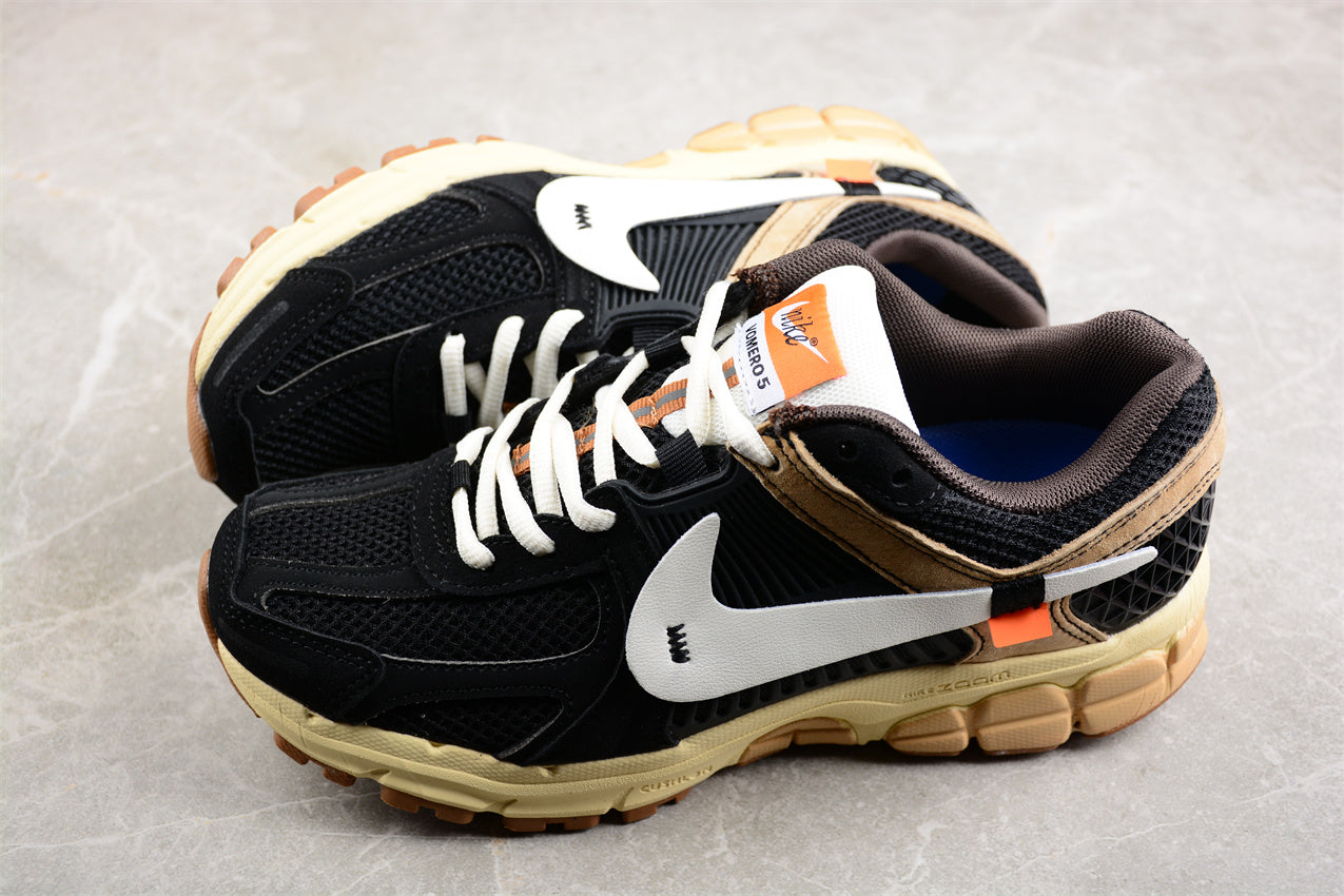 NikeUnisex Zoom Vomero 5 - Black/Brown
