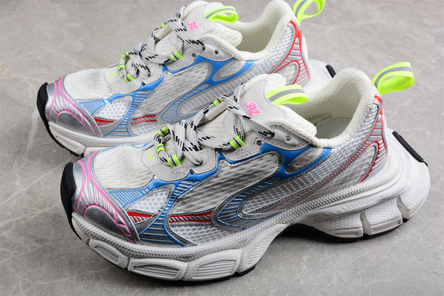 BalenciagaUnisex 3XL - White Multi