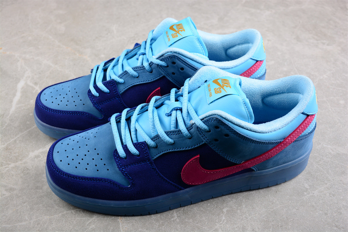 Run The Jewels x NikeUnisex SB Dunk Low - Blue