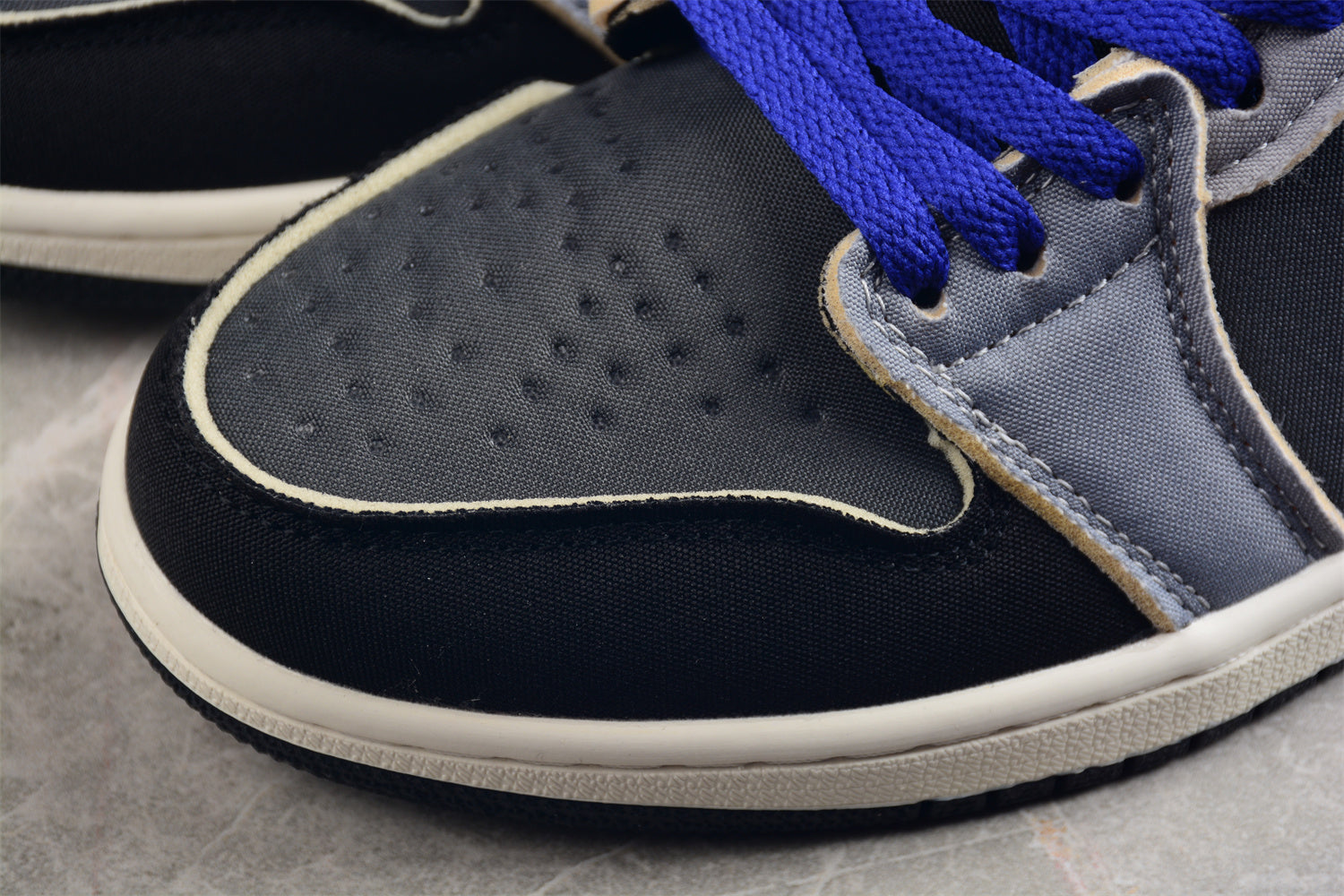 Air Jordan 1 AJ1 Low - Dark Smoke Grey