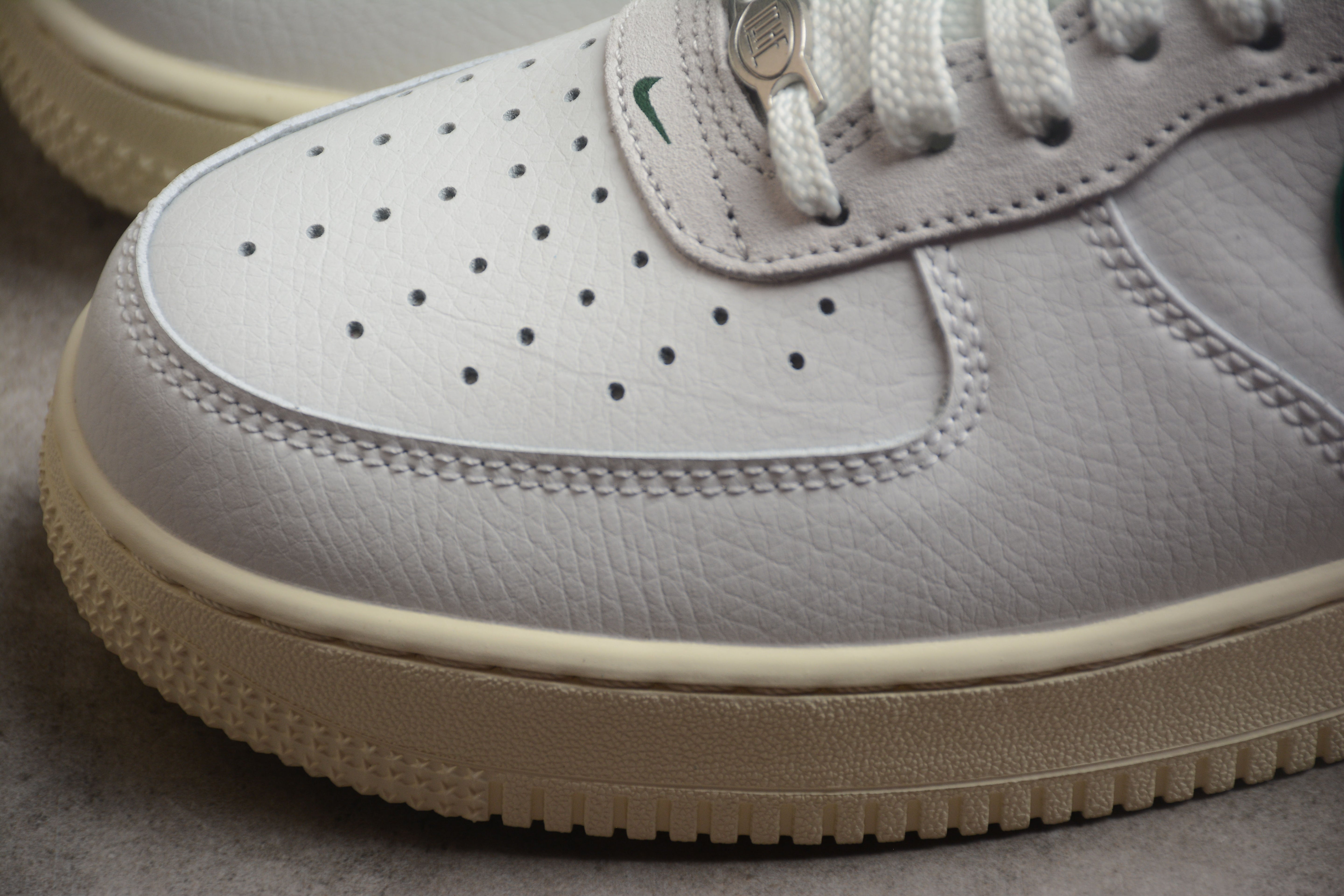 NikeUnisex Air Force 1 AF1 Low Command - Gorge Green