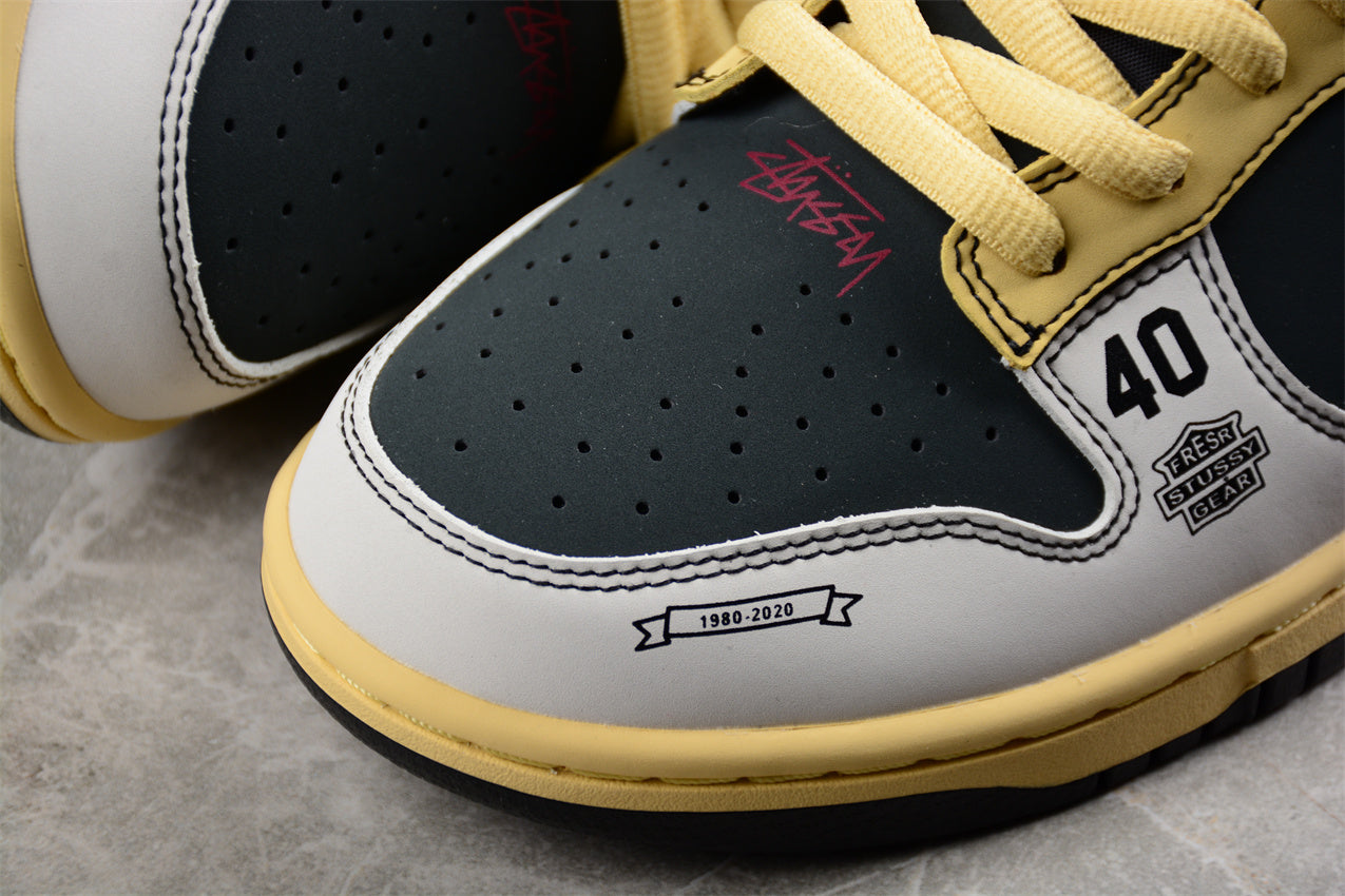 Stussy x SB Dunk Low - Beige Black