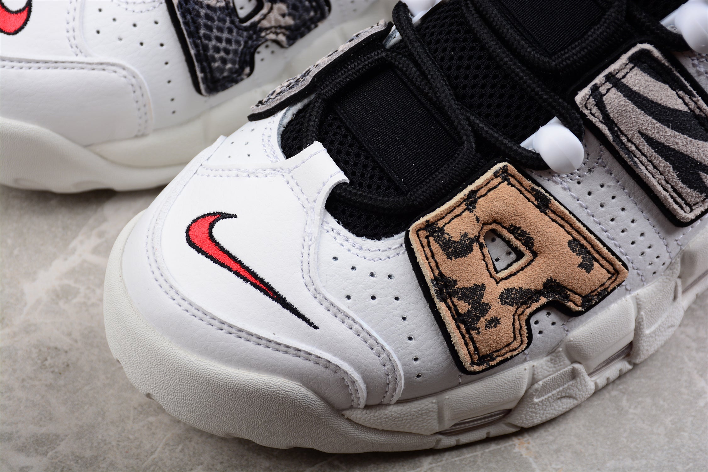 NikeUnisex Air More Uptempo 96 - Animal Instinct