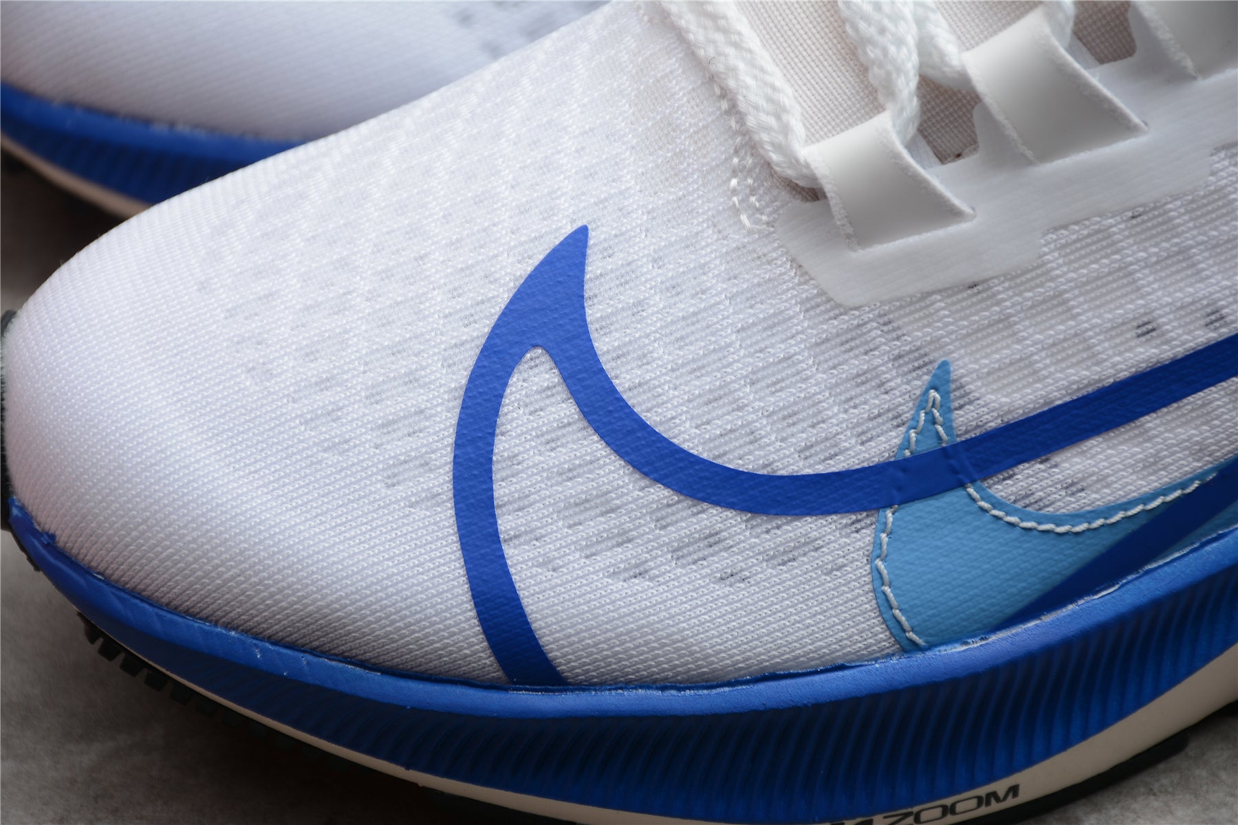 NikeMens Zoom Pegasus 37 - White
