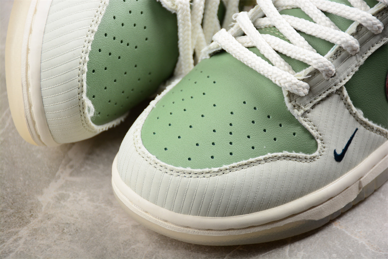 NikeUnisex Dunk Low - Be 1 Of One