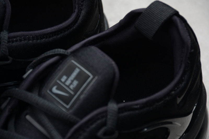 NikeUnisex Air Vapormax Plus - Triple Black
