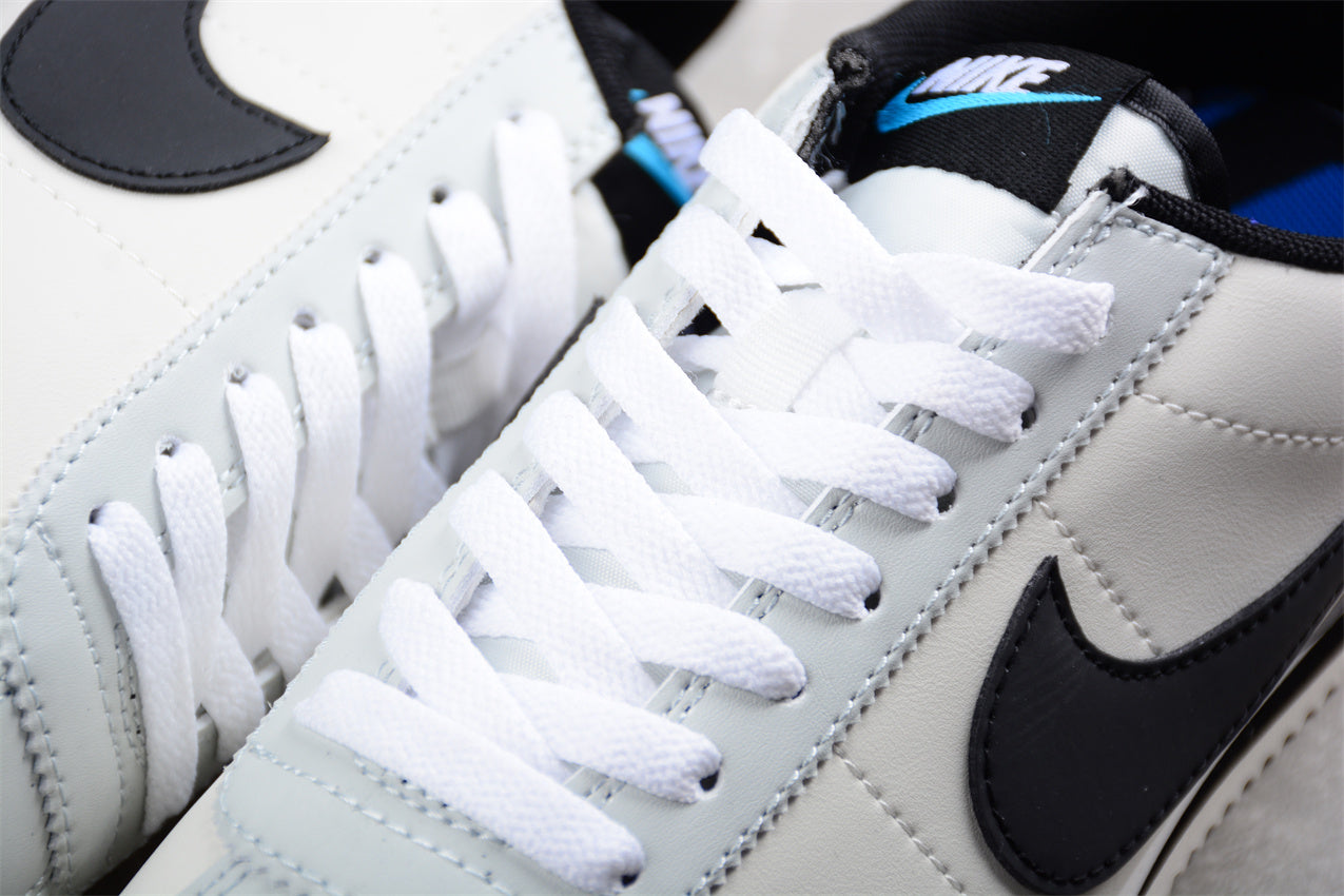 NikeUnisex Classic Cortez - White