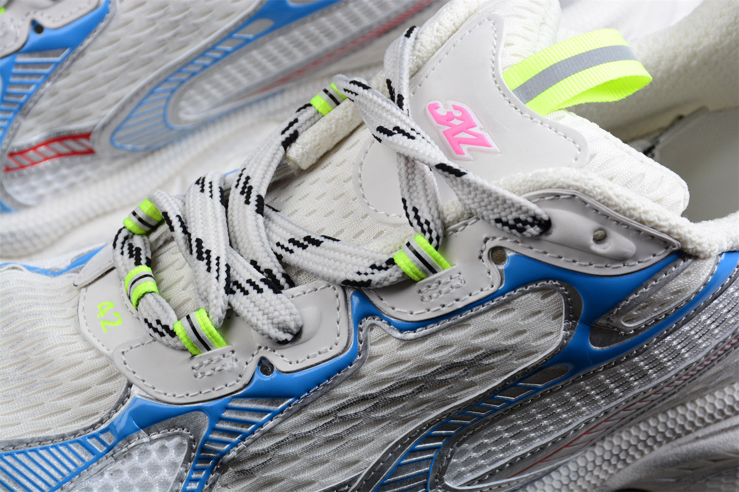 BalenciagaUnisex 3XL - White Multi