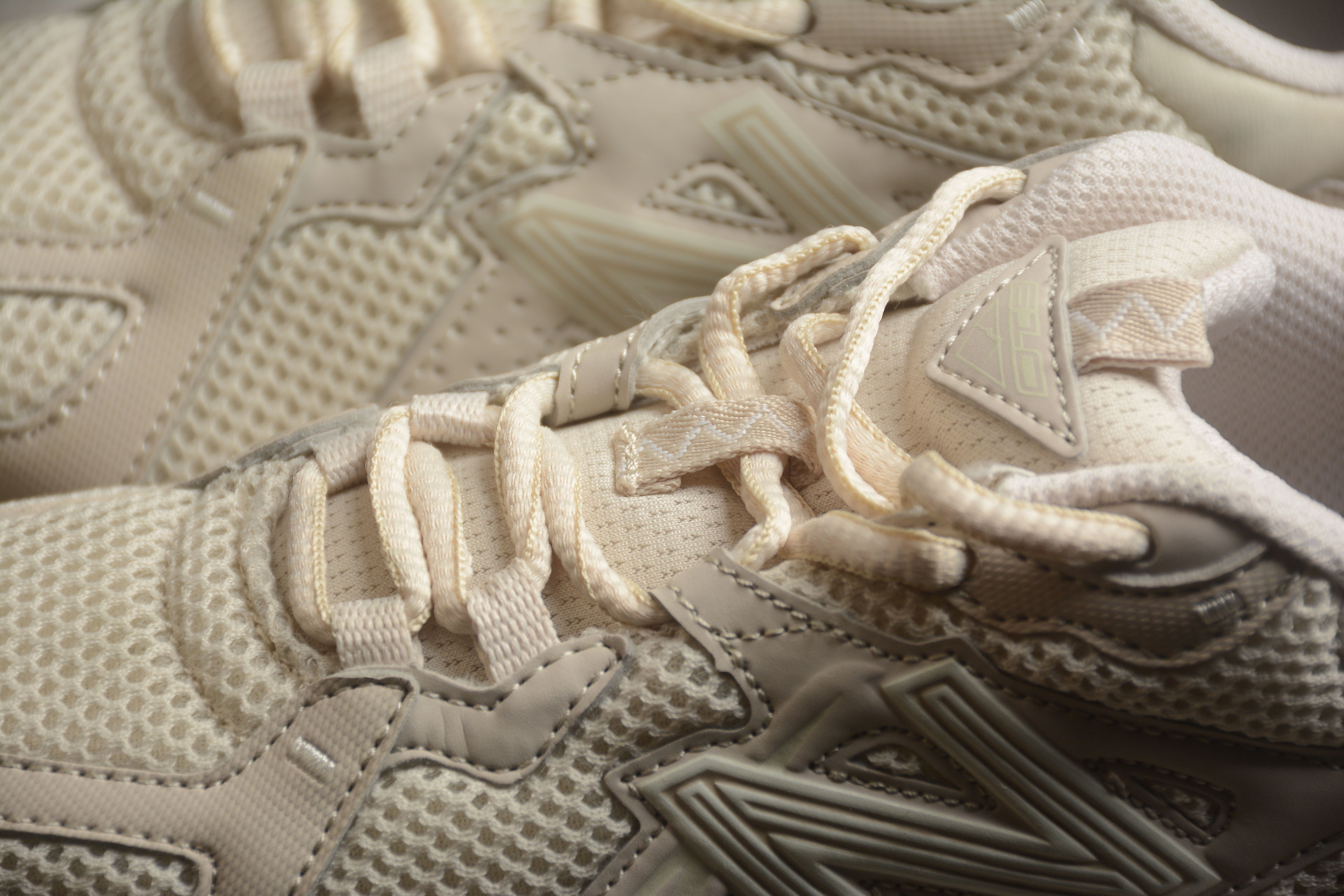New balance 610 - Beige