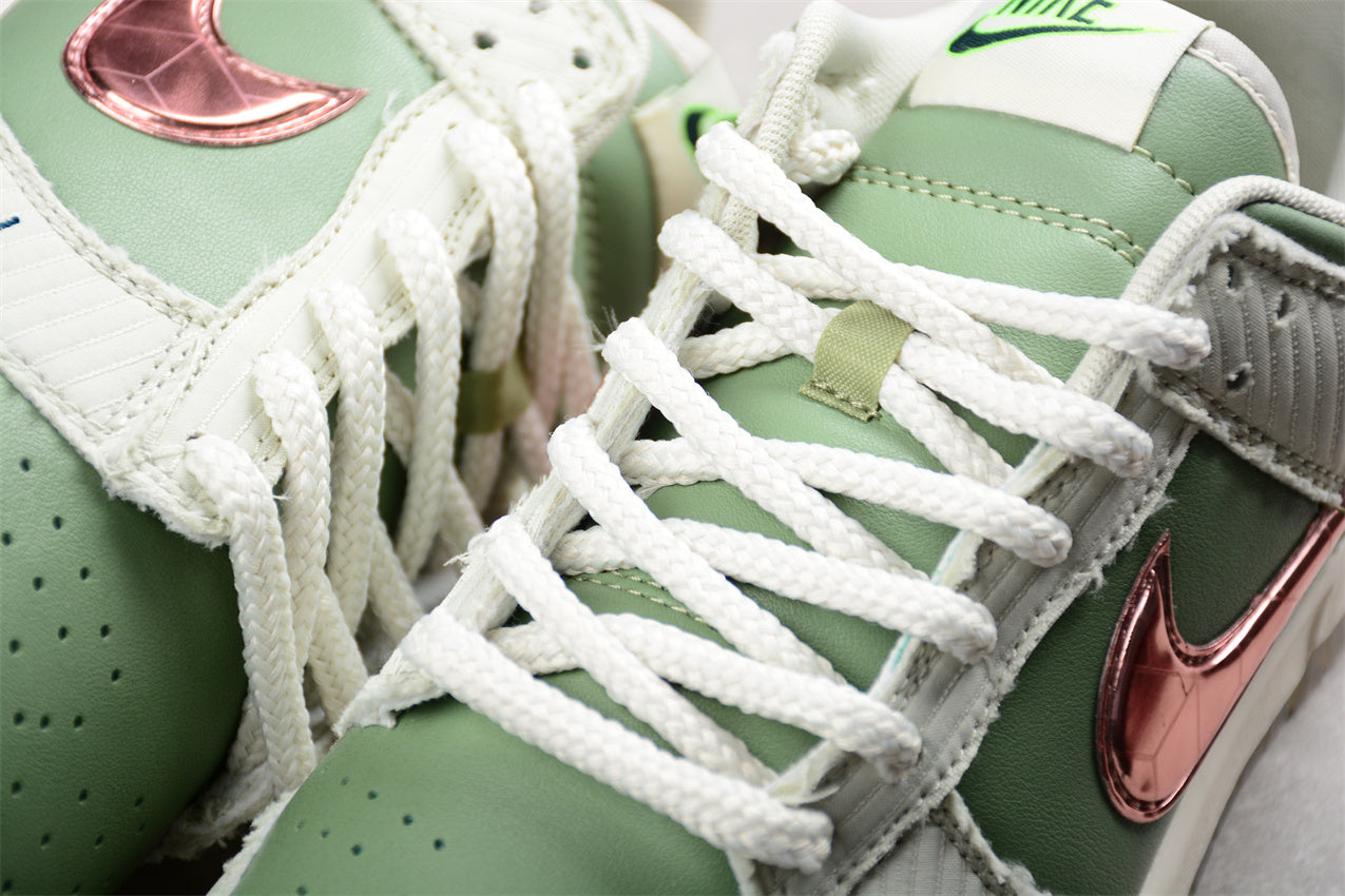 NikeUnisex Dunk Low - Be 1 Of One