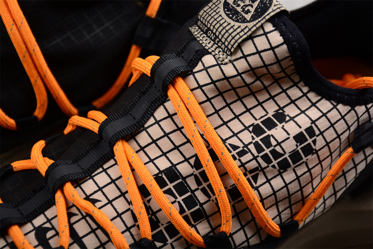 NikeUnisex ACG Mountain Fly Low - Fossil Stone