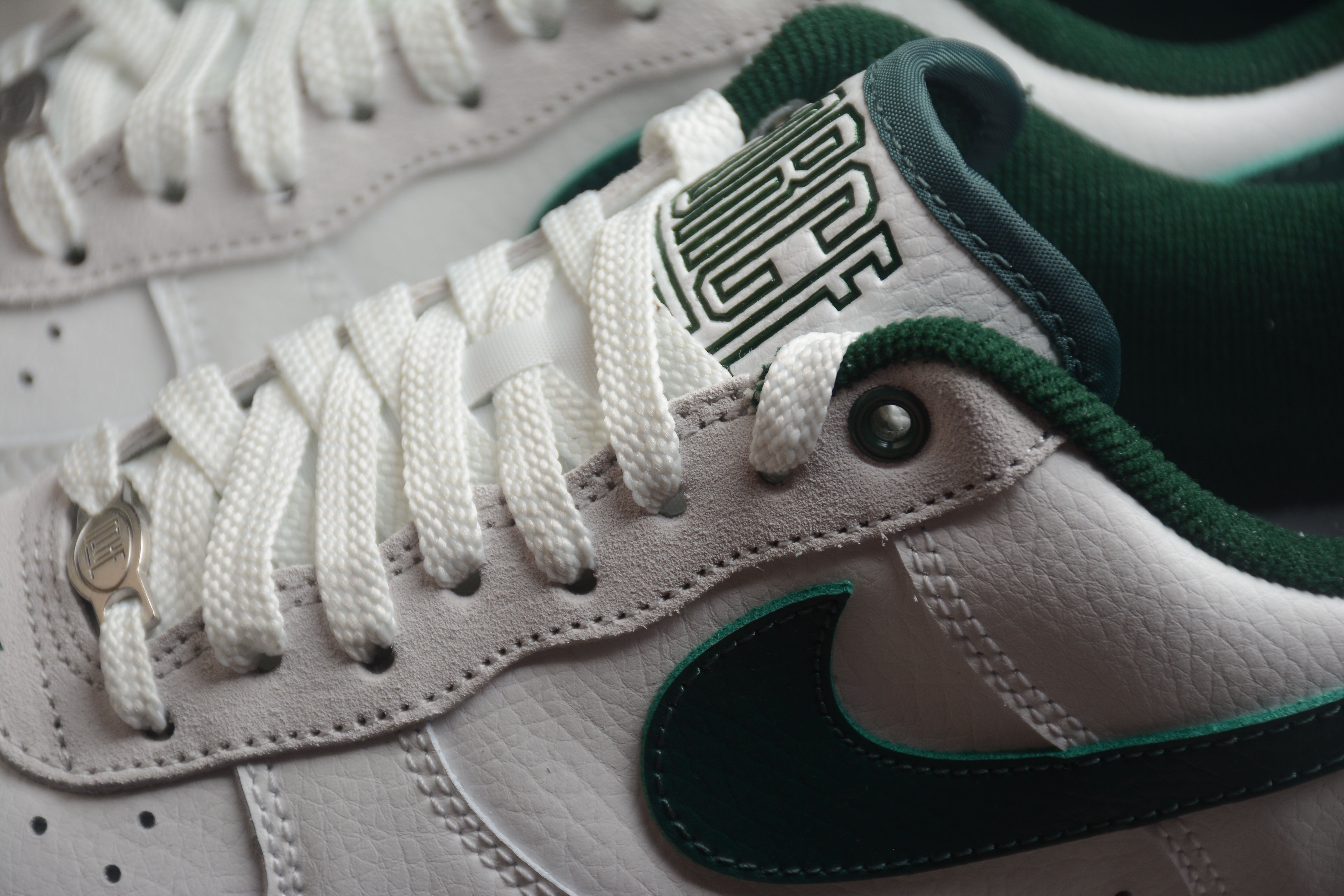 NikeUnisex Air Force 1 AF1 Low Command - Gorge Green