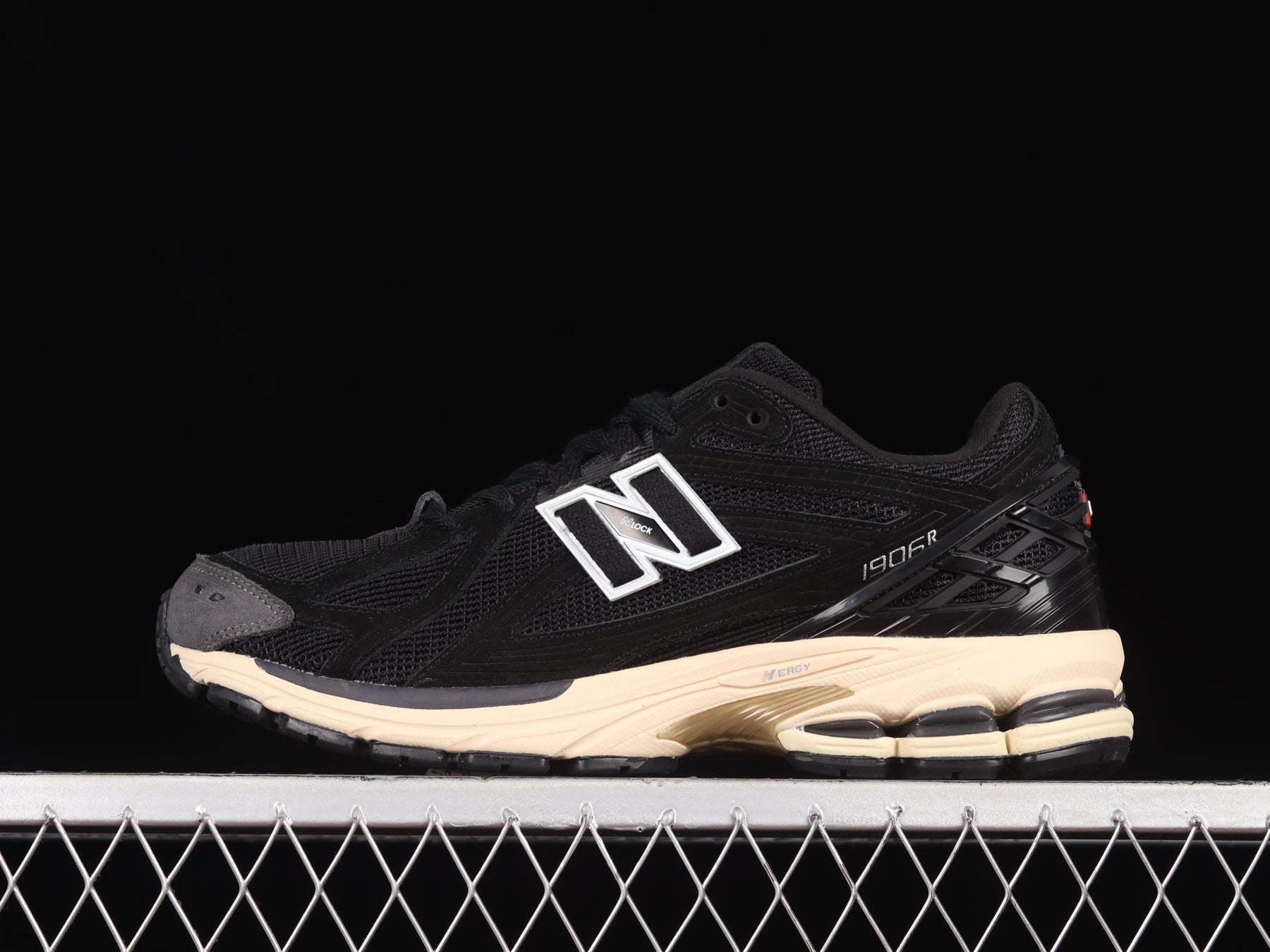 New Balance 1906R - Black Taupe