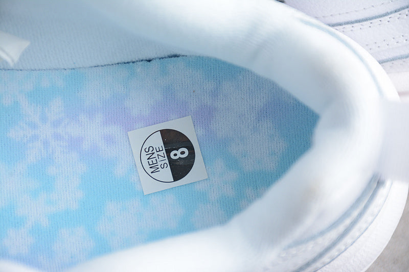 NikeUnisex Air Monarch - Snow Day