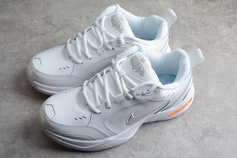 NikeUnisex Air Monarch - Snow Day