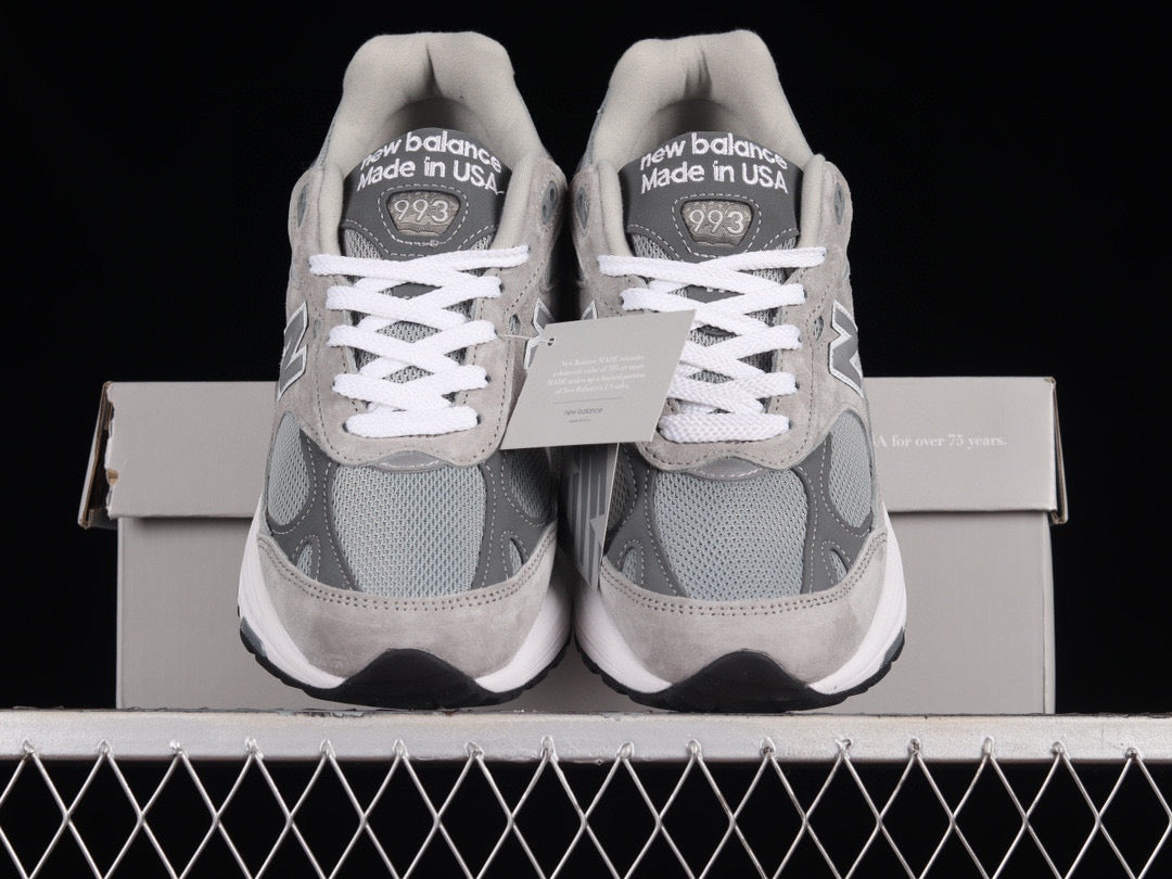 New Balancee 993 - Grey/White