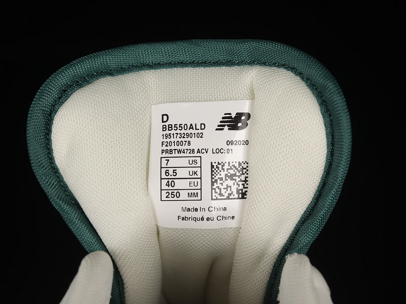 New Balance 550 - Evergreen White
