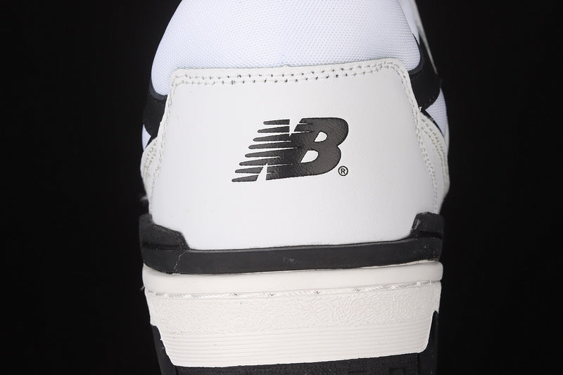 New Balance 550 - Sea Salt Black