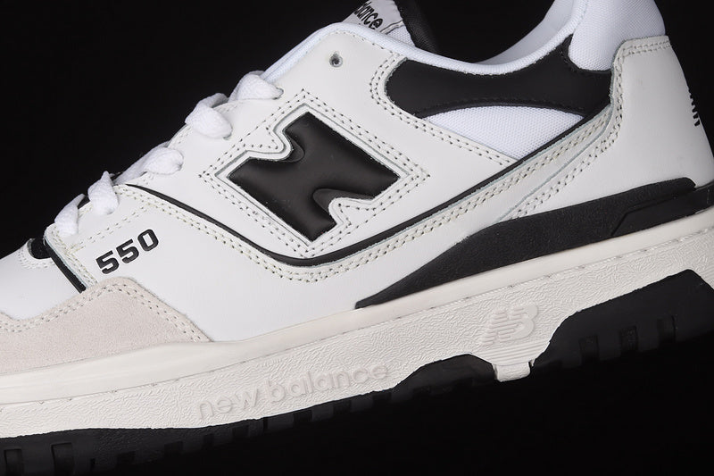 New Balance 550 - Sea Salt Black