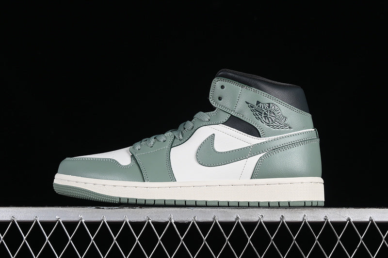 Air Jordan 1 AJ1 Mid - Jade Smoke