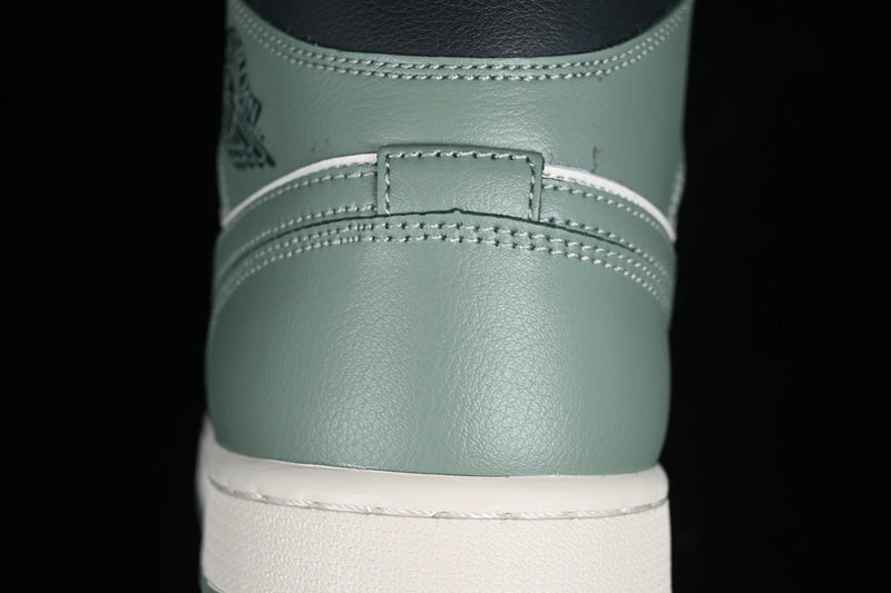 Air Jordan 1 AJ1 Mid - Jade Smoke