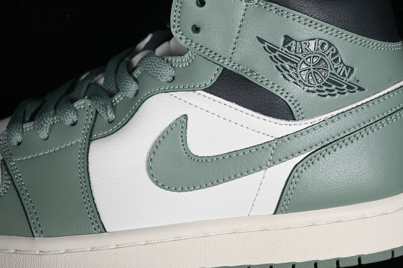 Air Jordan 1 AJ1 Mid - Jade Smoke