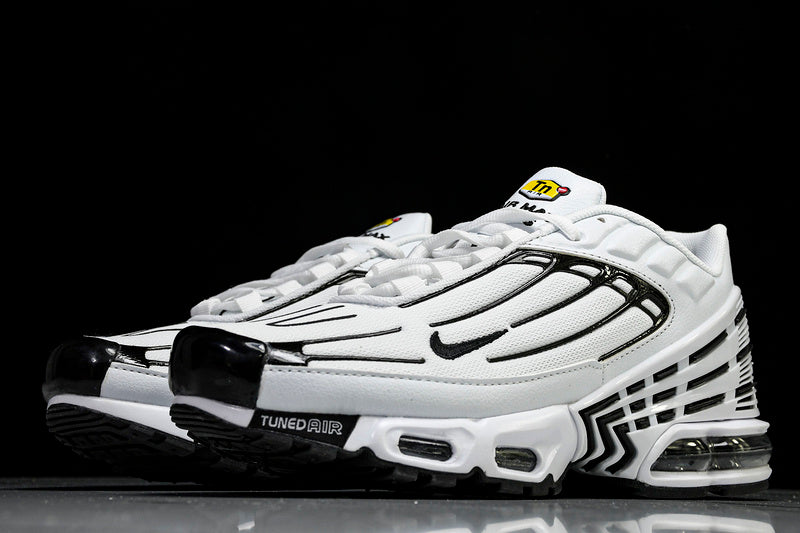 NikeUnisex Air Max Plus 3 White/Black