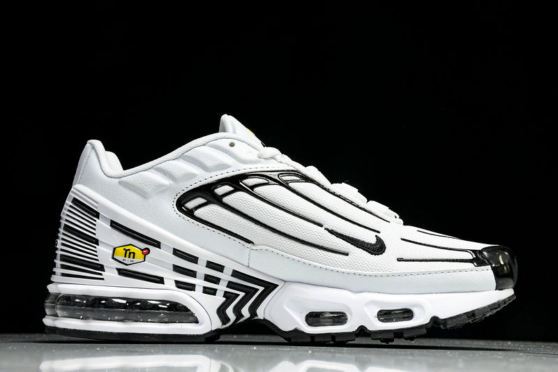 NikeUnisex Air Max Plus 3 White/Black