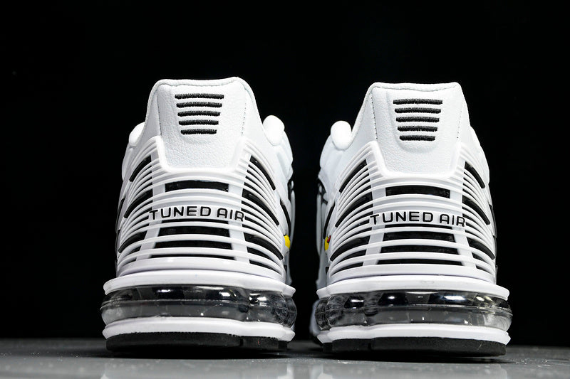 NikeUnisex Air Max Plus 3 White/Black